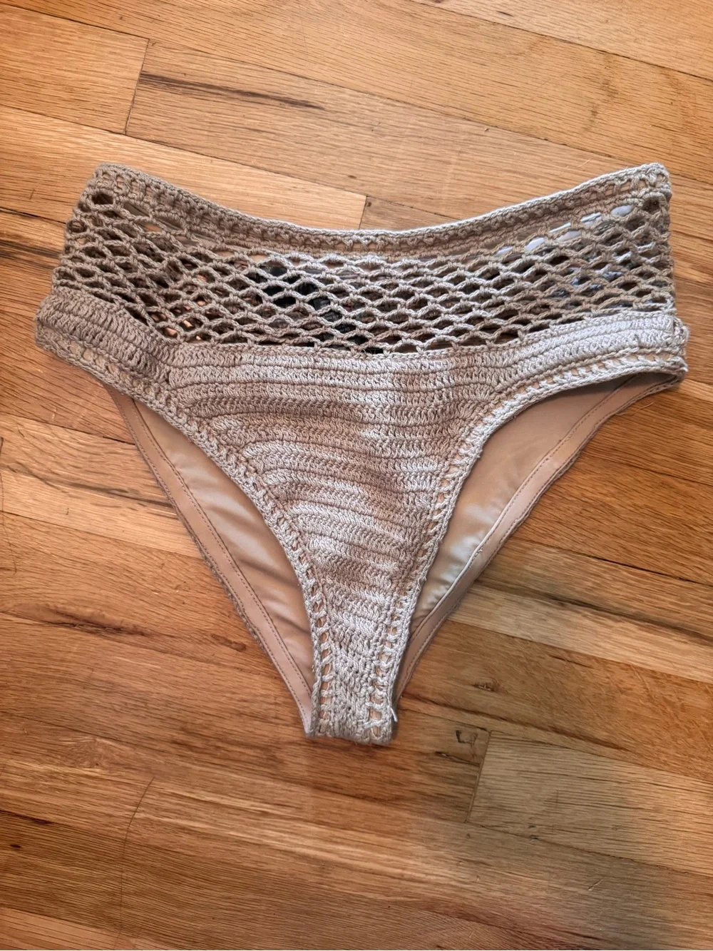 Beach Riot Brinley Crochet High-Waist Bikini Bottom - Beige Tan